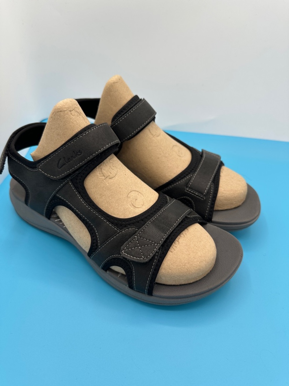 NEW! Clarks MiraBay  Black Open-Toe Velcro Sandal Womens size 8.5. New no box.